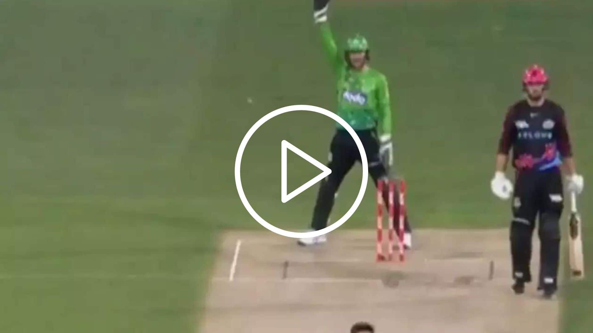 [Watch] Glenn Maxwell Left Frustrated As Umpire Wrongly Gives Out In Big BBL Blunder
